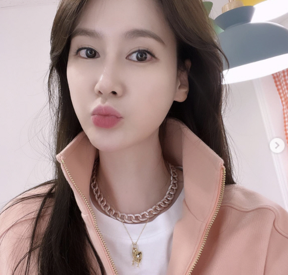 '안정환♥' 이혜원, '딸 대학보낸 엄마' 미모가 비현실적
