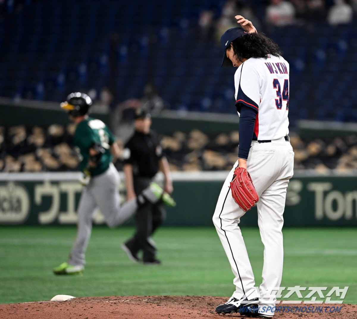 [WBC]"한국 실신했다, 머리 긴 투수 3점포 헌납" MLB.com