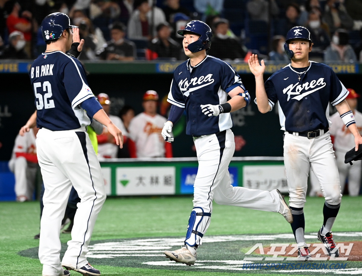 '분노의 홈런쇼' 이강철호, 중국전 20점 차 콜드게임 승리로 마무리[도…