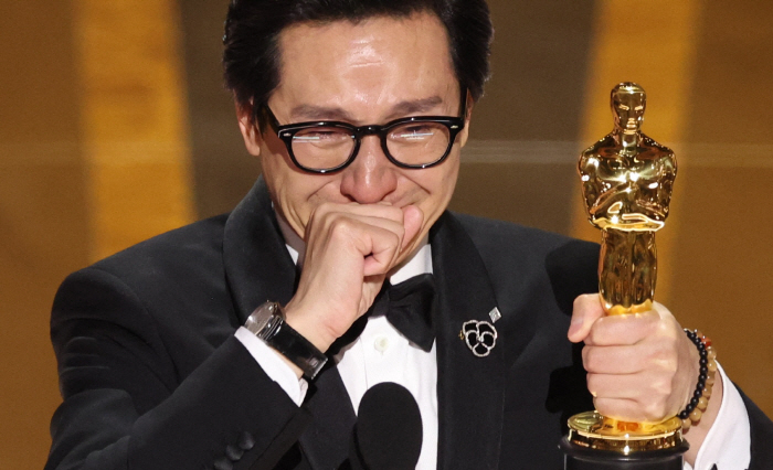[종합] "이게 아메리칸 드림!"…美오스카, 봉준호X윤여정 없지만 양자경…