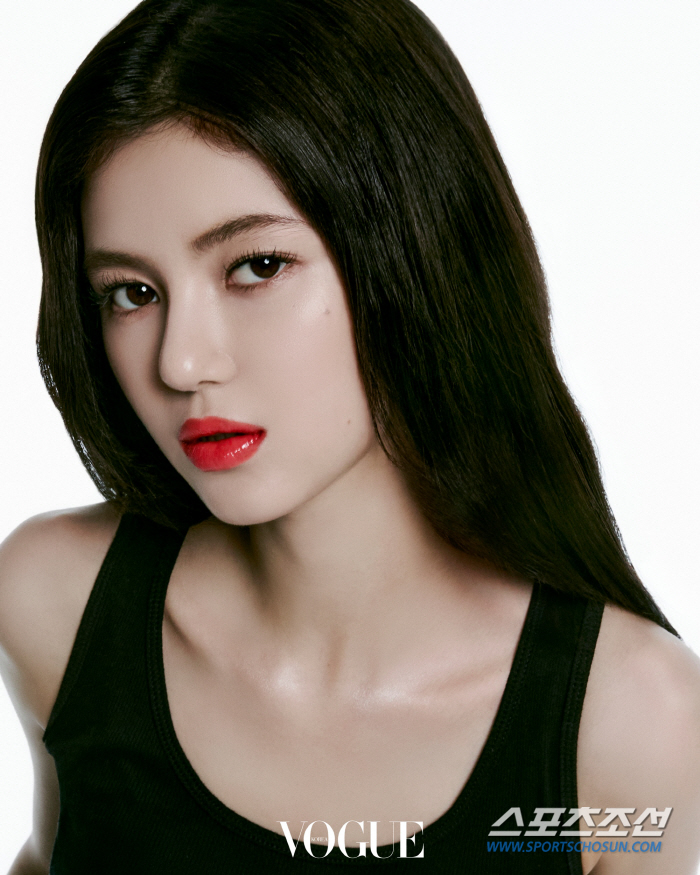 뉴진스가 대세네! 다니엘, 입생로랑 뷰티 새 앰버서더 발탁