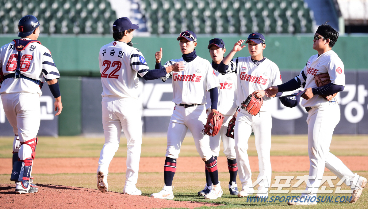 170억 가치 증명! 부산 수놓은 유강남·노진혁·한현희, FA 3인방의 …