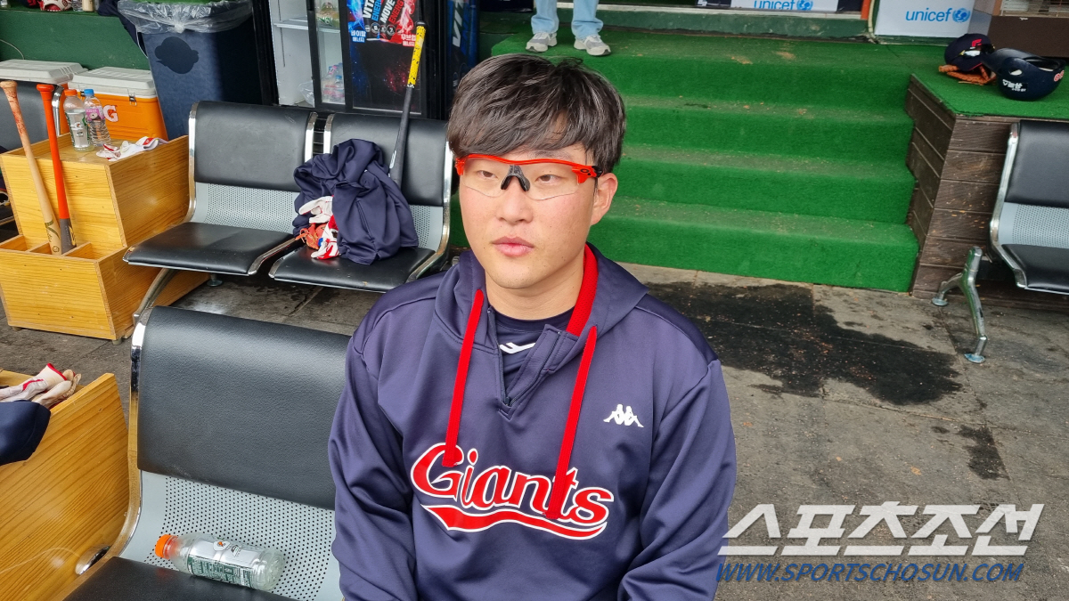 "혹사? 몸상태 100%인데…국가대표, 무리할 능력 돼야 뽑힌다" 안경에…