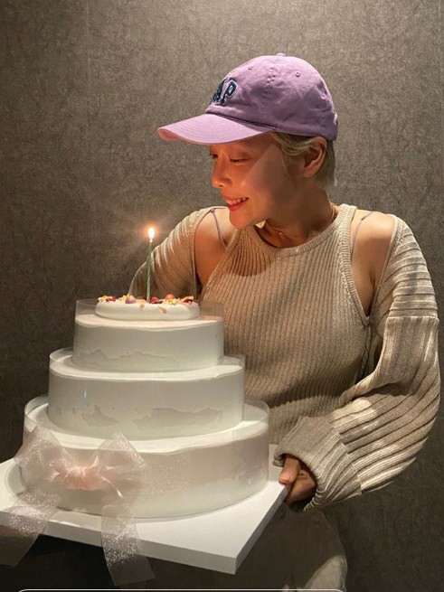 '더 글로리' 김히어라 "베풀면서 살겠다"…35살 생일엔 새로운 느낌