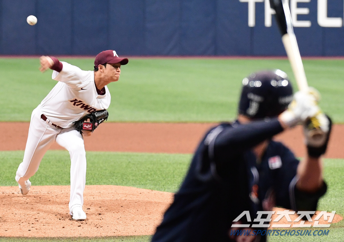 KBO리그에 갇힌 평균 154㎞, 안우진 WBC 선발중 5위권[SC통계]