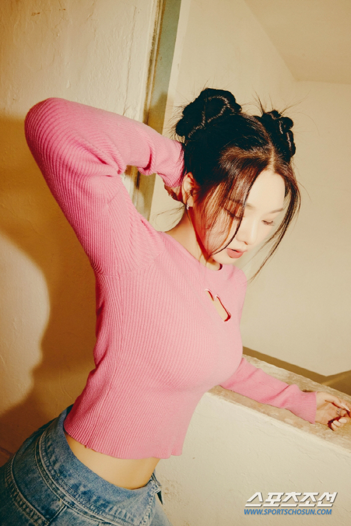 '스타팅 걸스', 네번째 멤버 연수 공개…러블리 비주얼+더블번 헤어 소화…