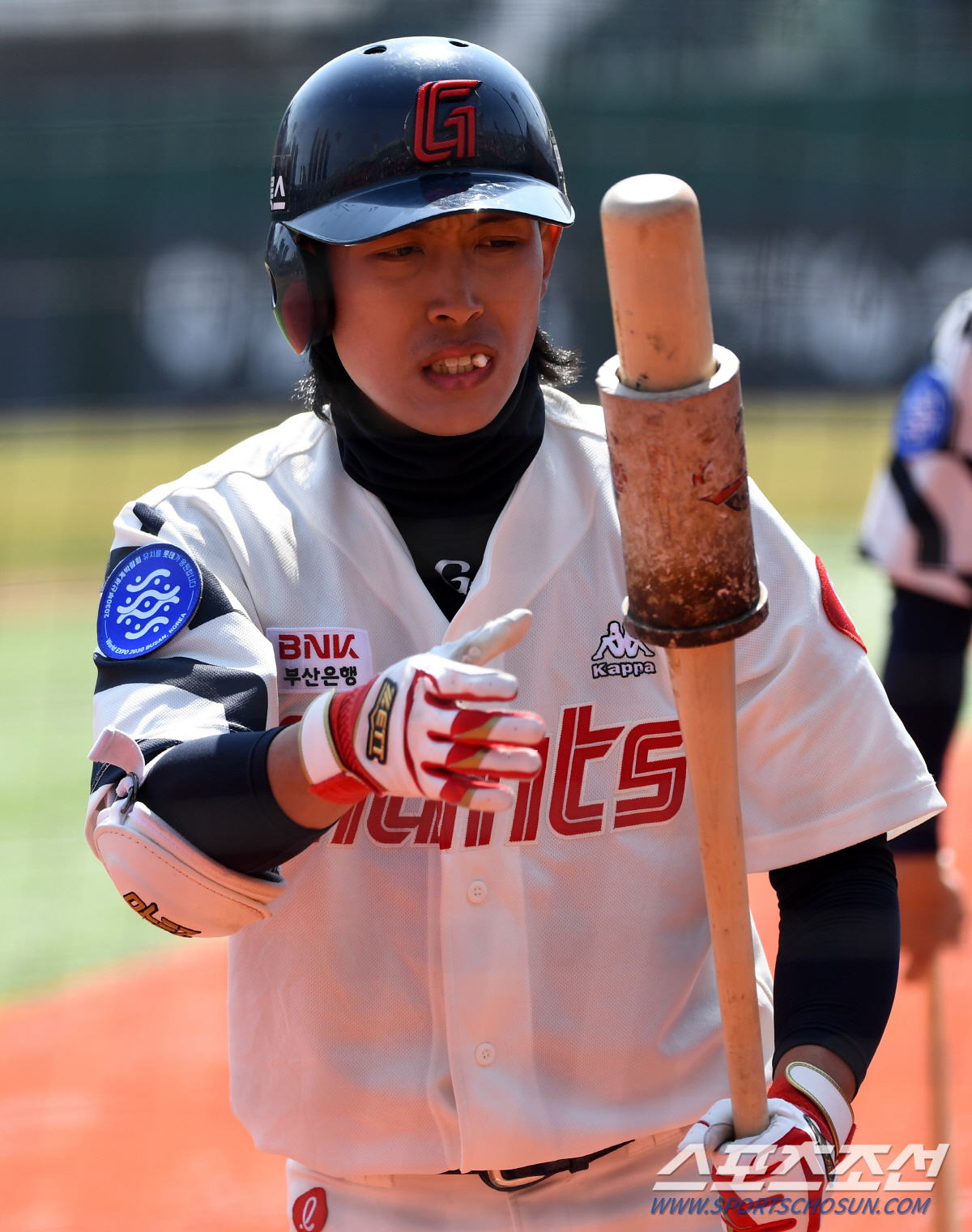 2년 연속 올해의 발견? '타율 6할+4할' 한일 ?z쌕이 경쟁, 부산의…