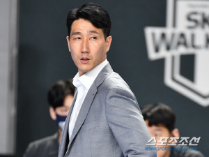 체력 절감한 감독의 확고한 의지 