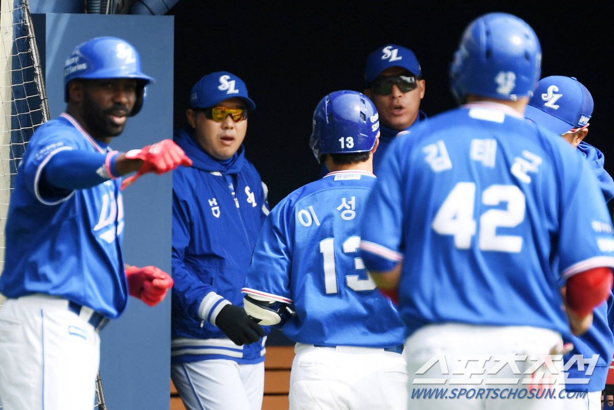 박진만호, 첫만남 이승엽호 제물로 7연승 '뷰캐넌 완벽투+이성규 결승포'…