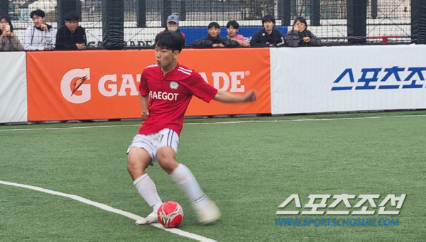 "가야돼 조원희가 떴다!" '5v5 게토레이 풋살 2023' 시흥예선서 …