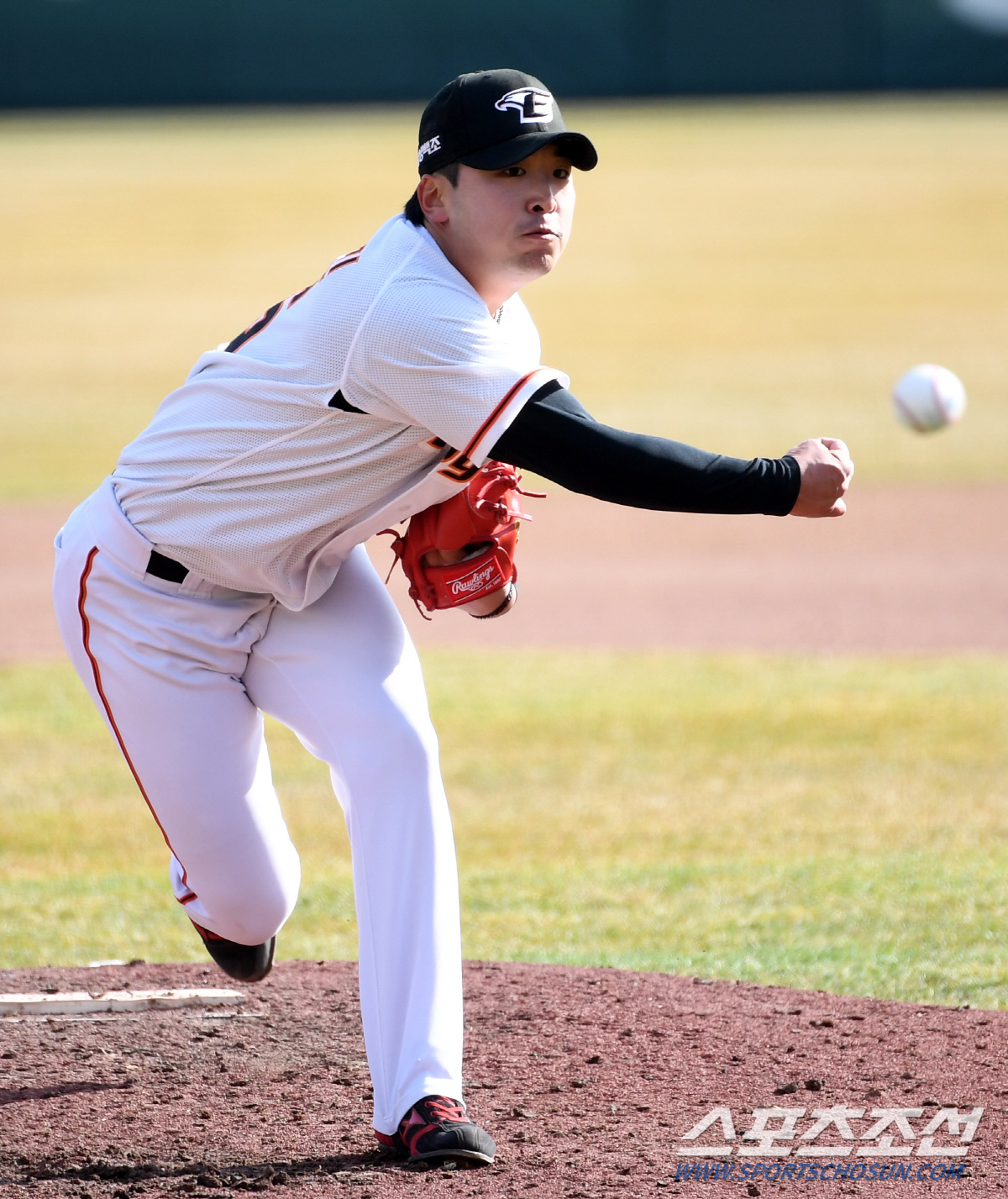 이태양 한승혁 강재민 윤산흠 ERA '0', 한화 불펜에 꽃피는 봄이 오…