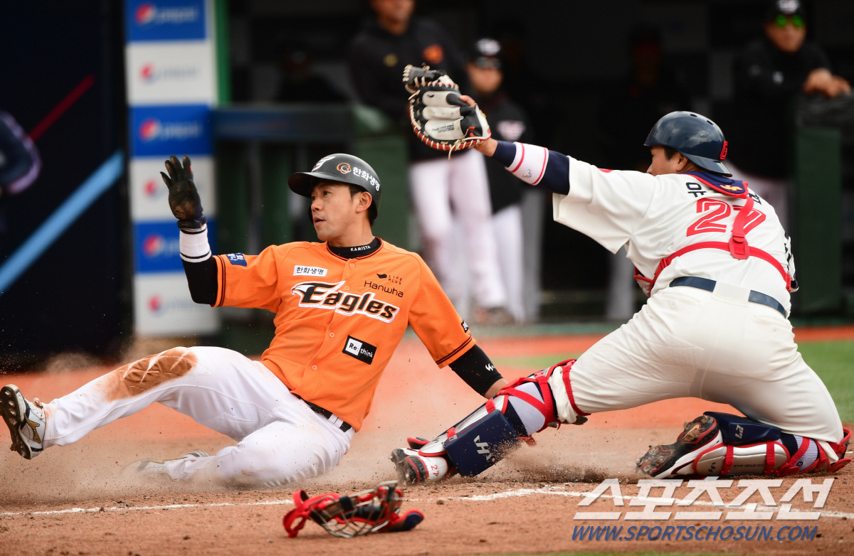 [부산현장]3경기 12.2이닝 15K-ERA 1.42, 한화 스미스는 왜…