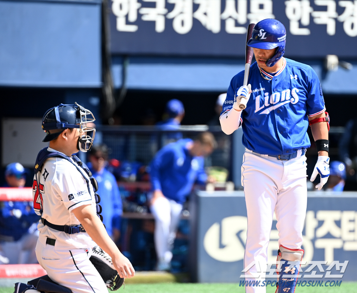 '형님 어서 오십쇼' 선배포수 향한 곰탈여우의 극진한 대접, 머리싸움 승…
