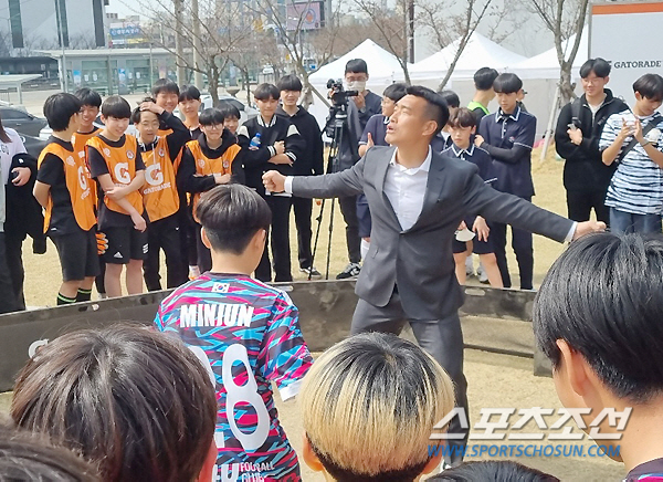 "가야돼!" (조)원희형이 왜 중학생 풋살대회에서 나와?