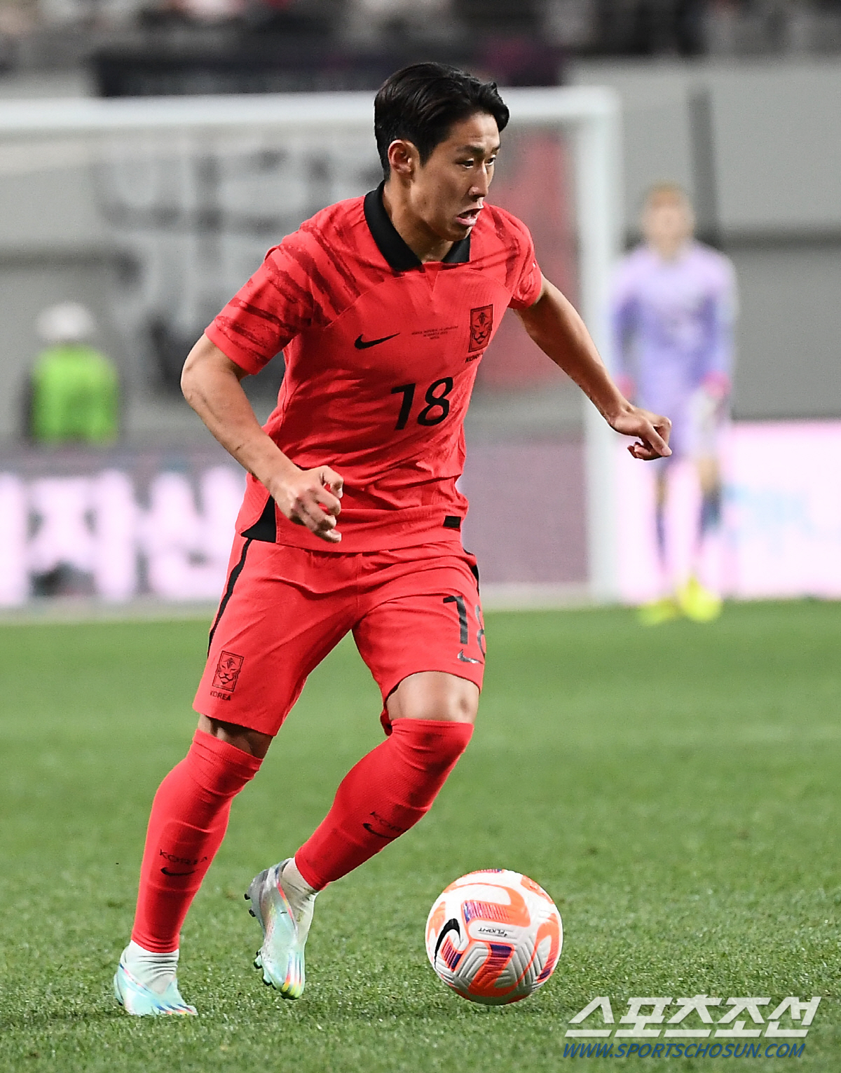 [우루과이전]'심판님, 득점 맞죠?' 빼꼼 이강인, 간절한 VAR '염탐…