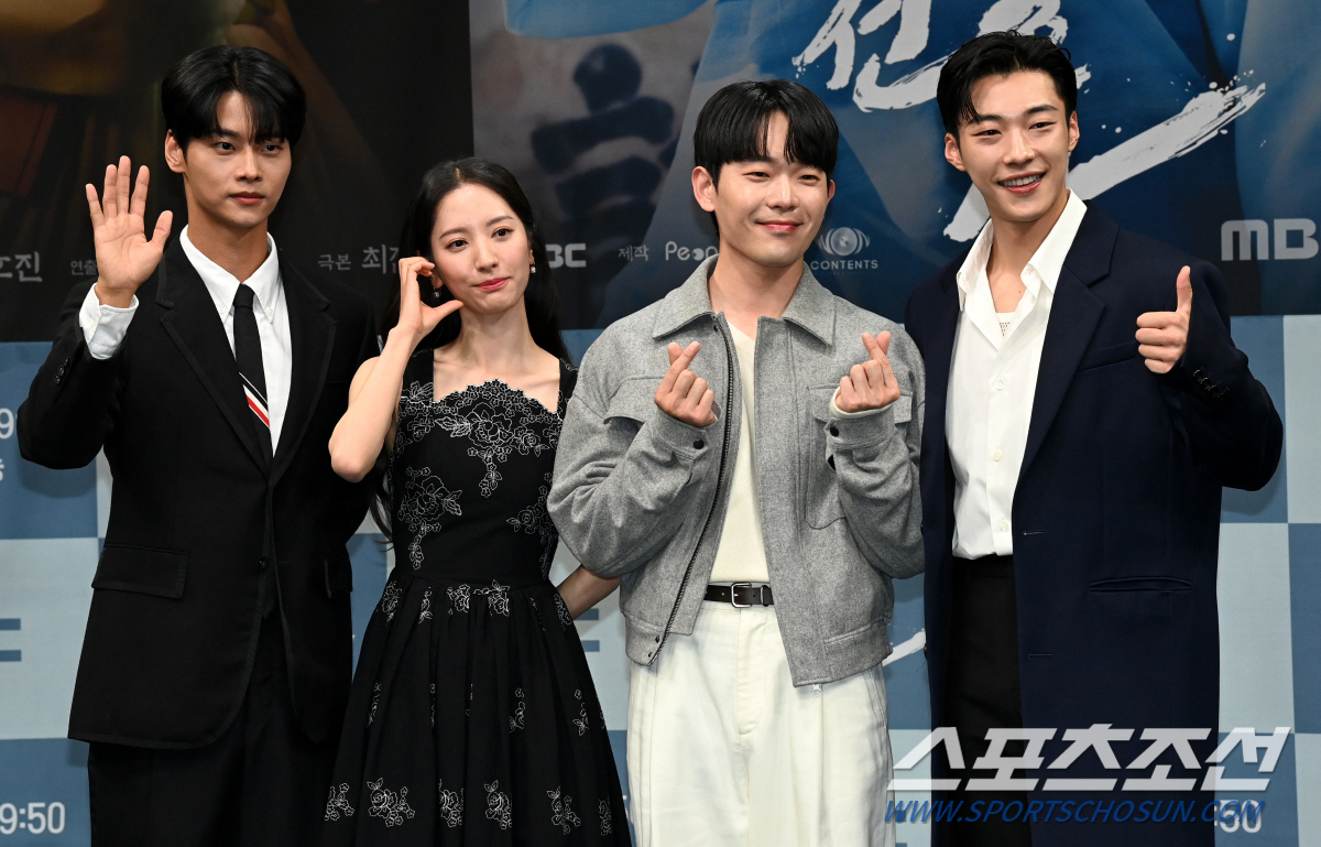 [SC현장] "두려웠던 사극, 달라져"..'조선변호사' 변화해 돌아온 우…