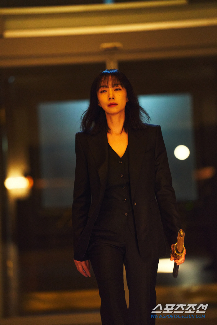 [이정혁의 수다톡톡]전도연, 연기 얄밉게 잘하죠? '일타강사'와 멜로로 …