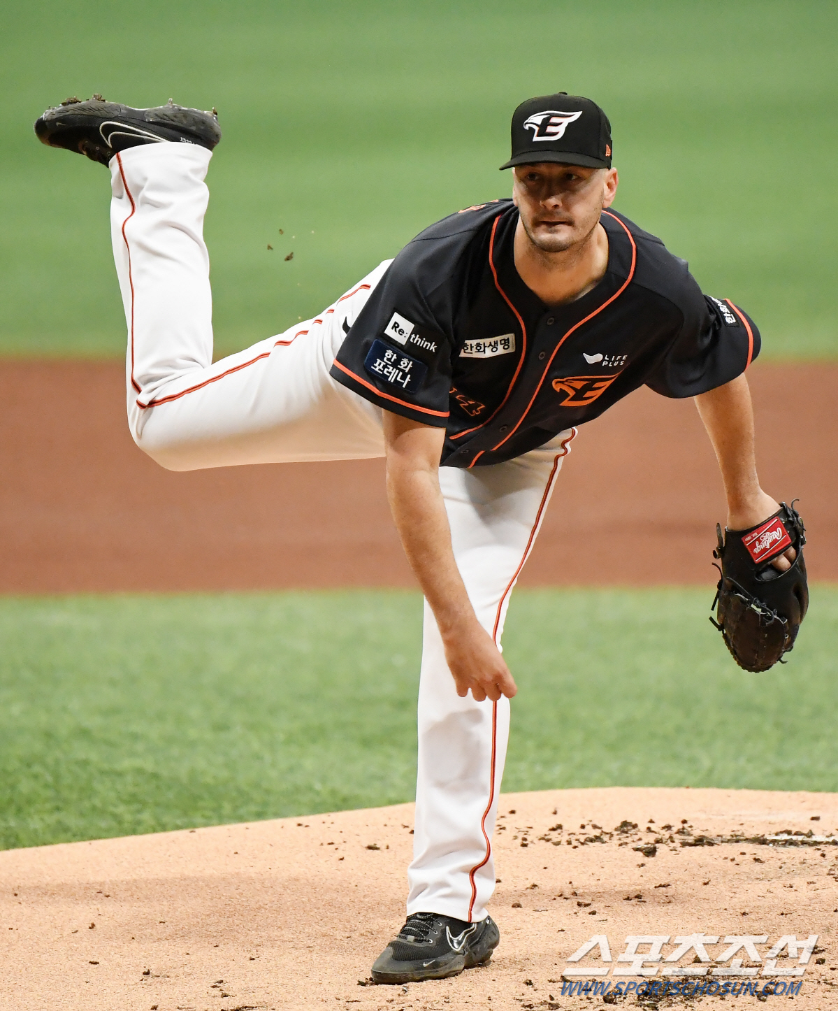 개막전 선발투수가 자진강판, 혹시…설마…최악까지 준비한 한화, 아쉬웠던 …
