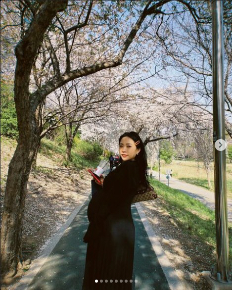 허니제이 "러브는 벚꽃 필 때 쯤 나와요"…출산임박 '만삭 D라인'