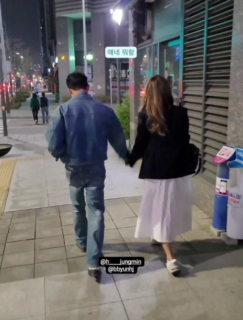 '돌싱3' 한정민X변혜진 '썸' 아니라더니…'손 잡고' 벚꽃길 데이트 "…
