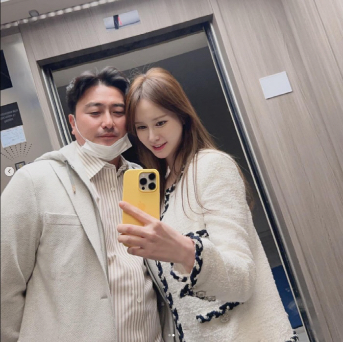 안정환♥이혜원, 권태기가 안 올 것 같은 잉꼬부부 "하루에 한번 칭찬하기…