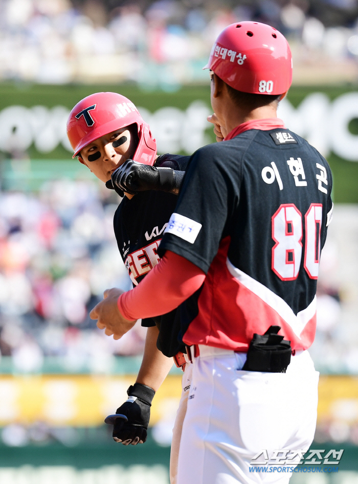 '3안타 김도영 발등 골절' KIA, 대승하고도 웃을 수가 없다[인천 리…