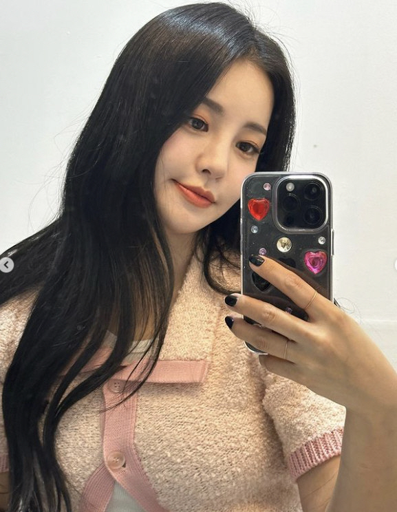 유정, 브레이브걸스 해체 두 달만 공개한 근황…팬들은 '걱정 가득'