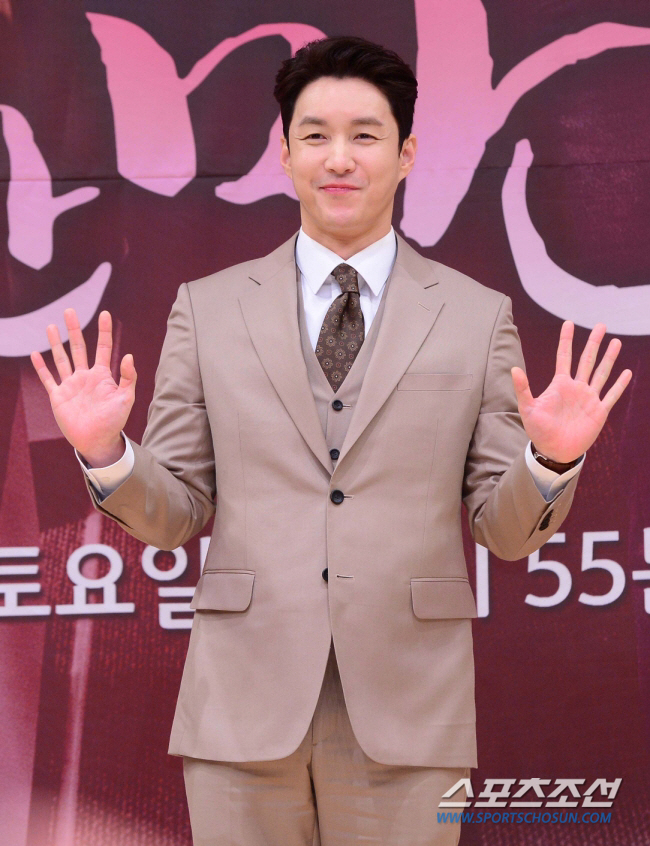 [공식] 심형탁, 일본인 여성과 7월 결혼…'조선의 사랑꾼'서 최초 공개