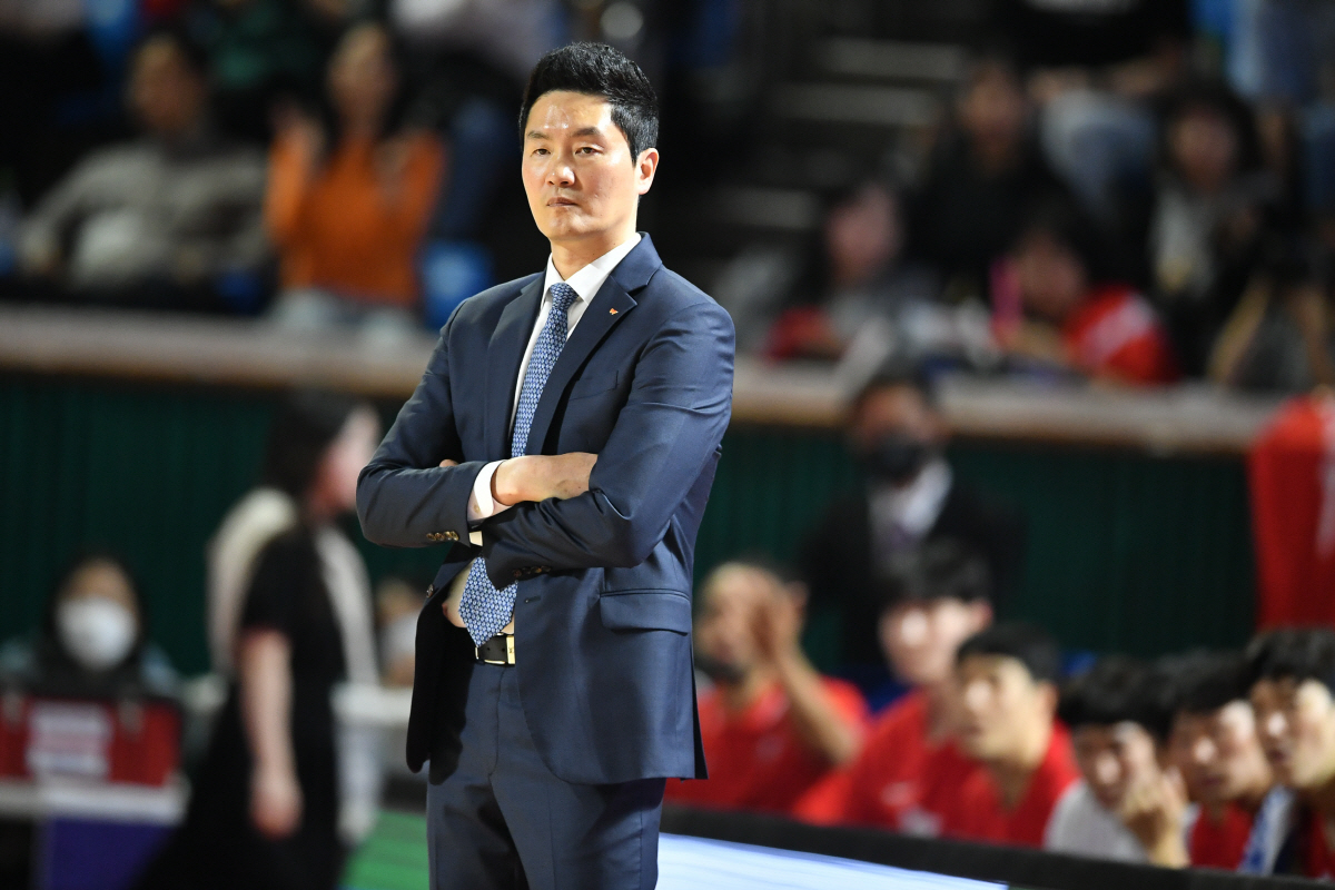 [6강PO 감독코멘트] 전희철 SK 감독, "이번 시즌 가장 편안한 경기…