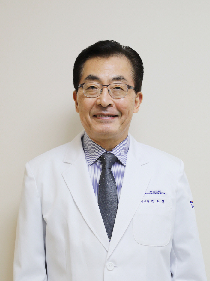 분당차여성병원 부인암센터 '34년 경력' 김영탁 교수 진료…부인암 치료 …