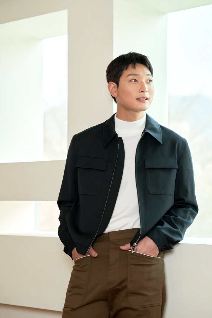 [인터뷰③] '리바운드' 정진운 "서장훈이 인정한 연예계 농구 1위? 요…