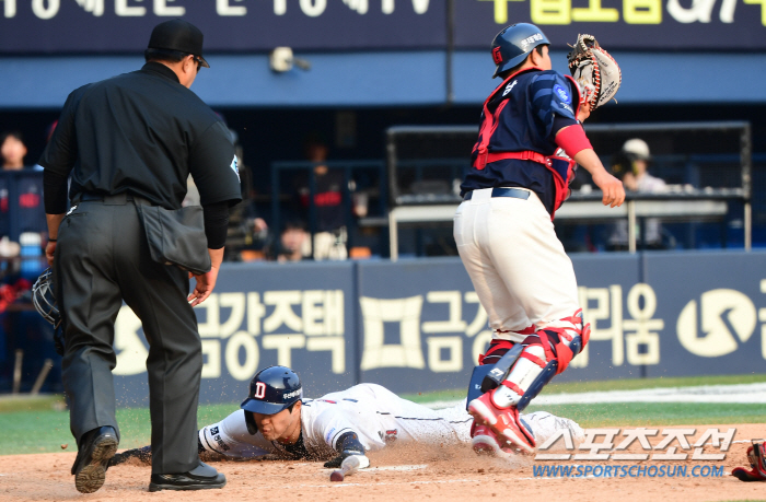 '국민타자' 스퀴즈→'FA 3명' 롯데 한화 무게감 차이→대통령 시구…개…