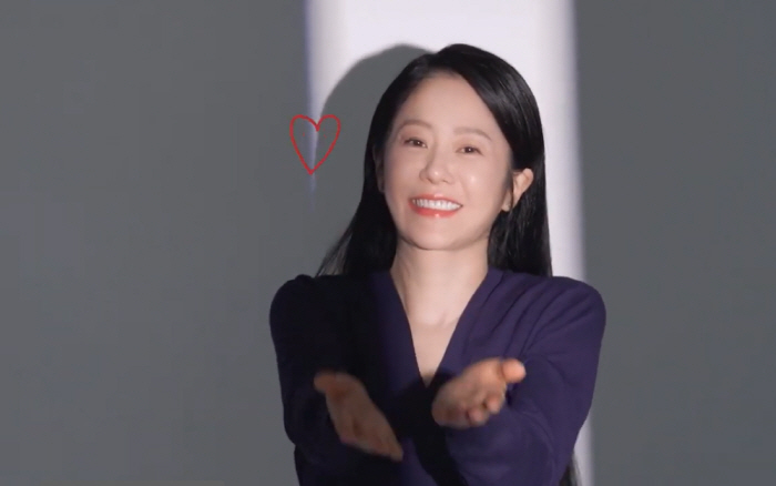 '52살' 고현정, 입금 완료 근황 "20년 전 '봄날' 미모 복귀" 다…