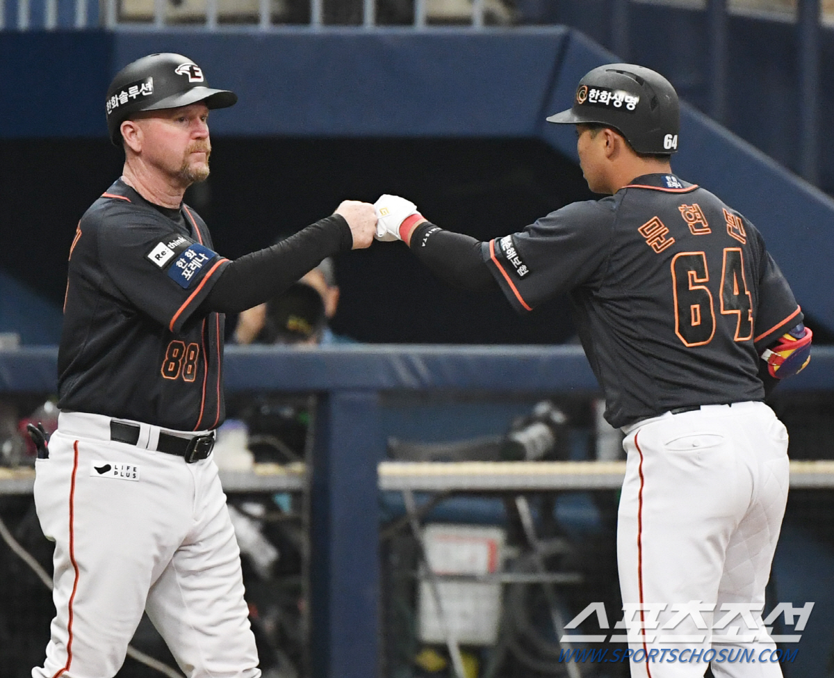 "처음던진 체인지업 정타로 연결" 최고투수 안우진이 인정한. 한화 문현빈…