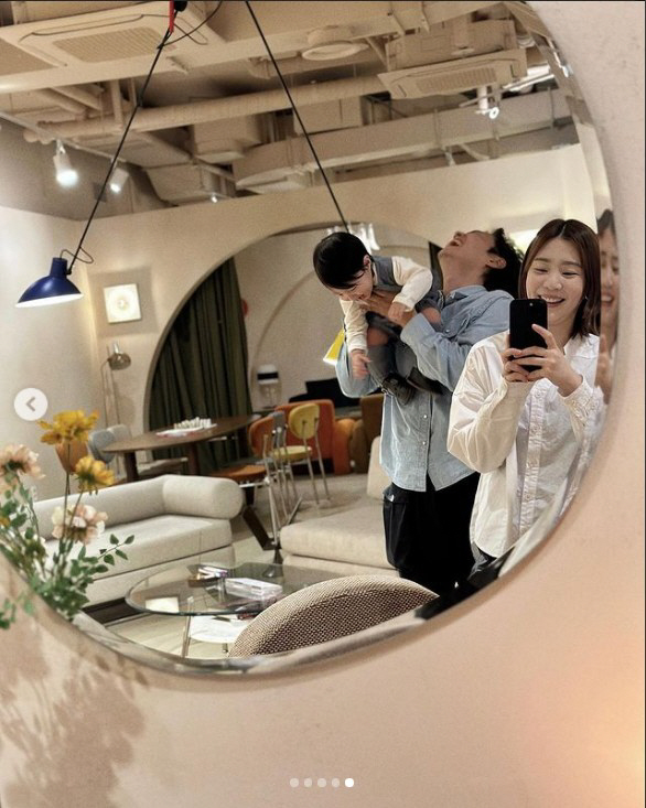 '음주운전' 임성빈, 자숙 중에도 子 육아…미소까지 닮은 '붕어빵 부자'