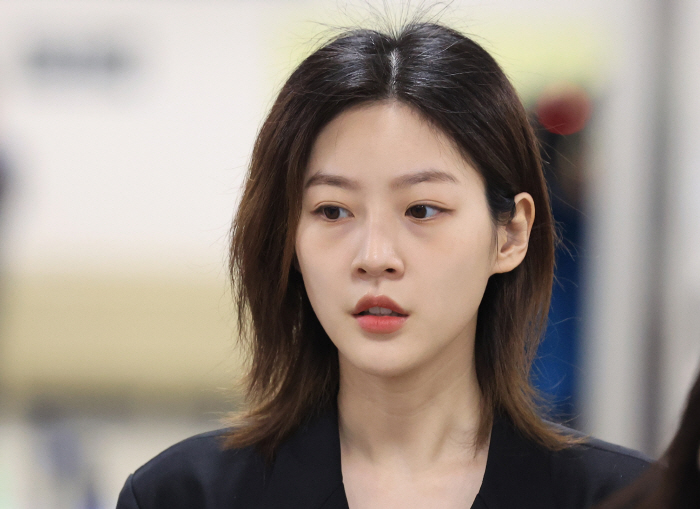 '음주운전' 김새론, 오늘(5일) 1심 선고…벌금 2000만 원 구형