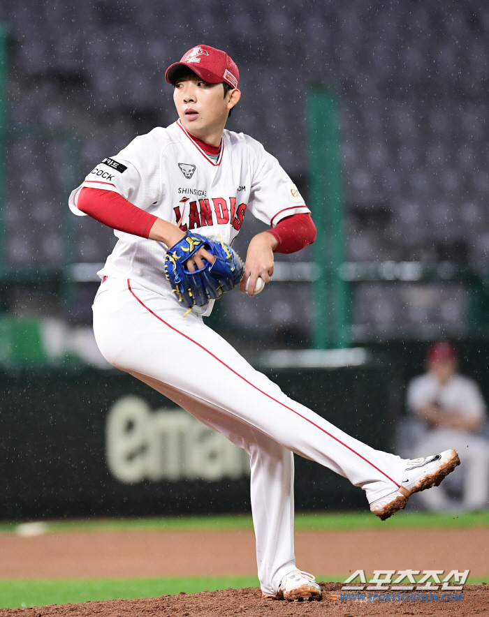 '꼬임+쏠림' 덜어내자 기량↑…'포스트 김광현'의 고속성장 배부르네 [인…