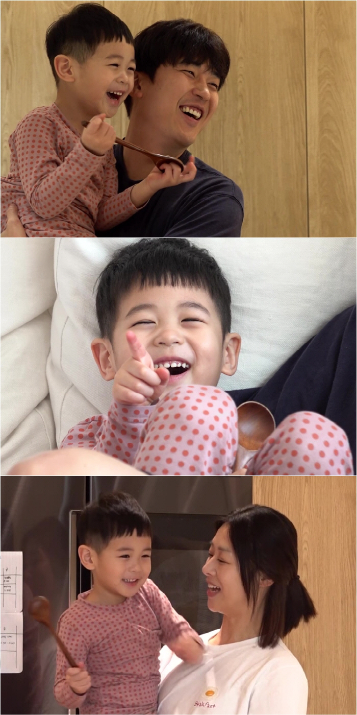 강경준 子 정우, '집안 서열 1위'의 치명적 스윗함...'요물 막내' …