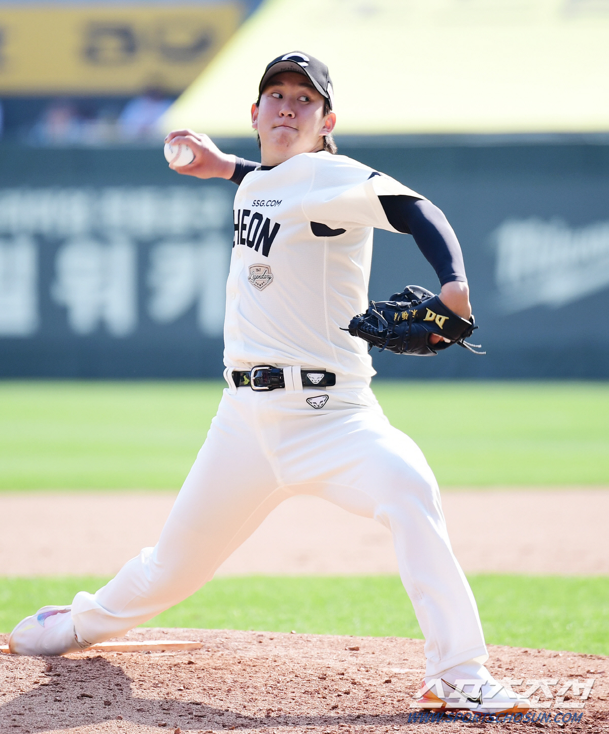 "신인? 실력 되니까 그 자리에 있다" 디펜딩챔피언의 자신감 [인천포커스…