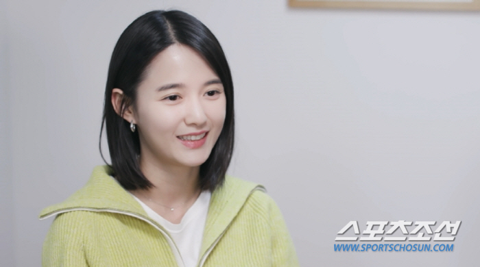 '13남매 장녀' 남보라, 처음으로 자기 방 생겨…'가족 단톡방'만 3개…