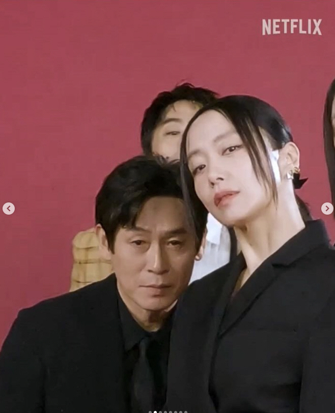 전도연 "인생네컷으로 심장 쑤시는 킬복순"..구교환 "혼자 꿀벌 죄송"