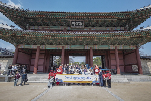 "웰컴 투 서울"…3년 만에 돌아온 크루즈 관광객 환대 이벤트 진행