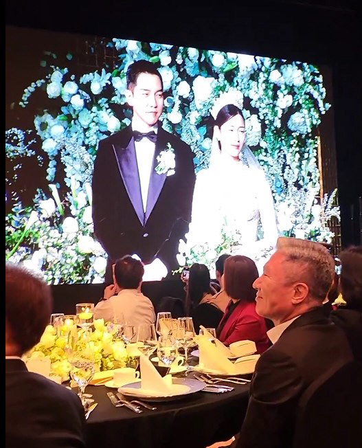 [종합] '이다인♥'이승기, 결혼식도 삭발로 등장?…가발 썼나 봤더니 까…