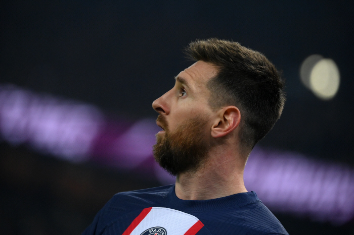 충격 "오직 음바페만 있었다!" PSG 차기 시즌 메시와 네이마르는 없다