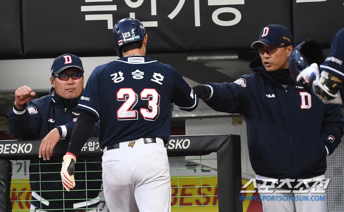 "위닝시리즈 마무리에 의미"…이승엽호 첫 원정 '성공적'