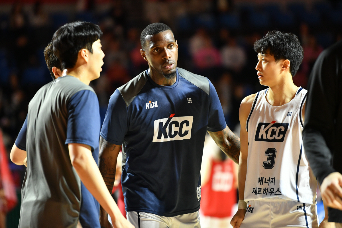 '와신상담' KCC, 다음시즌 부활 어떻게 만들어 가나…풀어야 할 '반면…