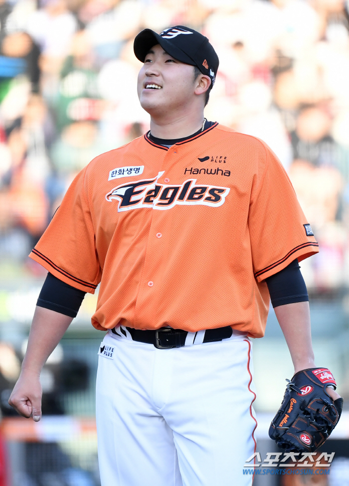 '한화' 채은성 배트로 '한화' 김민우 상대로 1호홈런 때린 SSG 전의…