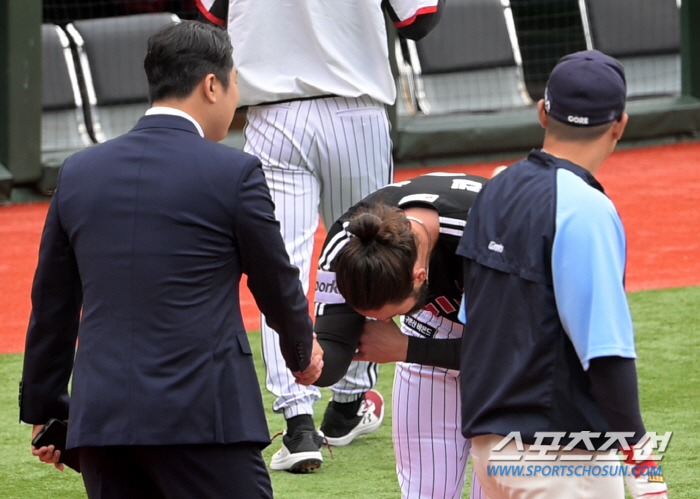 '형님 안녕하십니까!' 예의 바른 남자 켈리, 유강남 만나려다 깜짝 놀라…