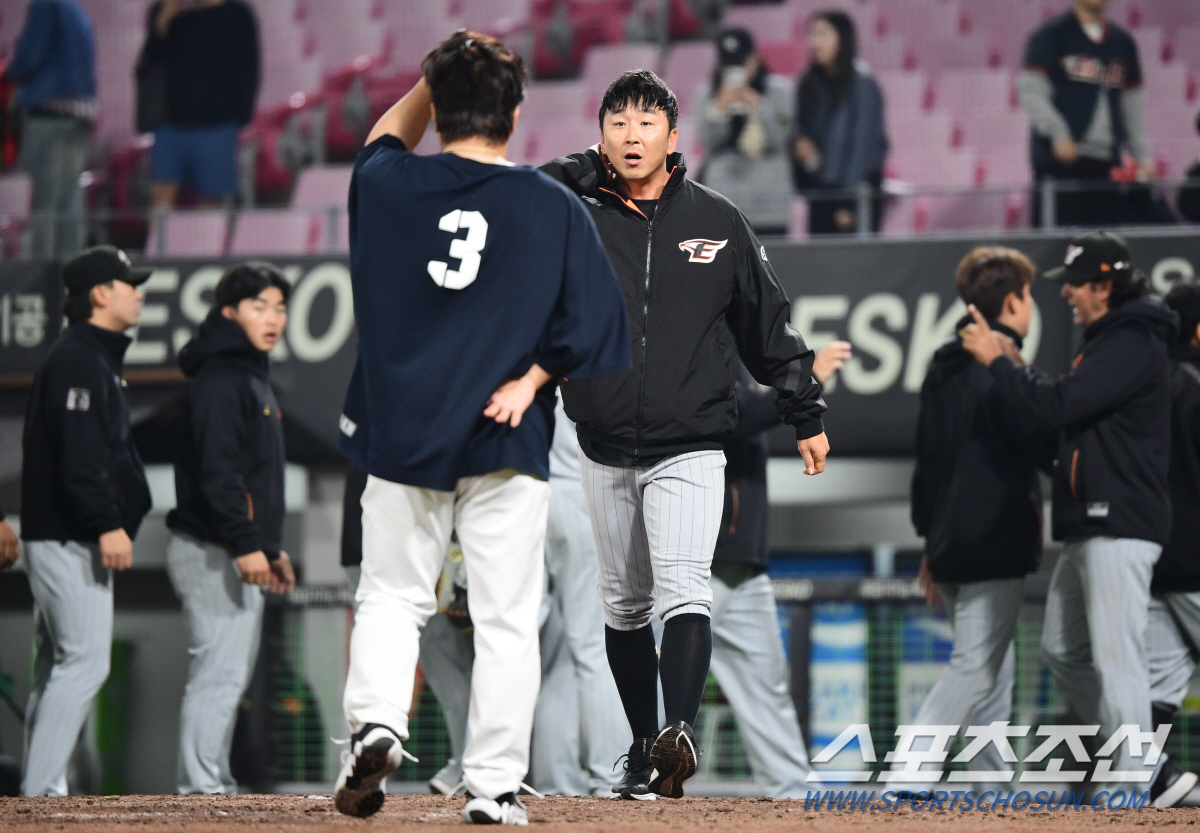 잔칫집의 수베로 감독은 왜 김선빈에게 버럭했을까? [광주현장]