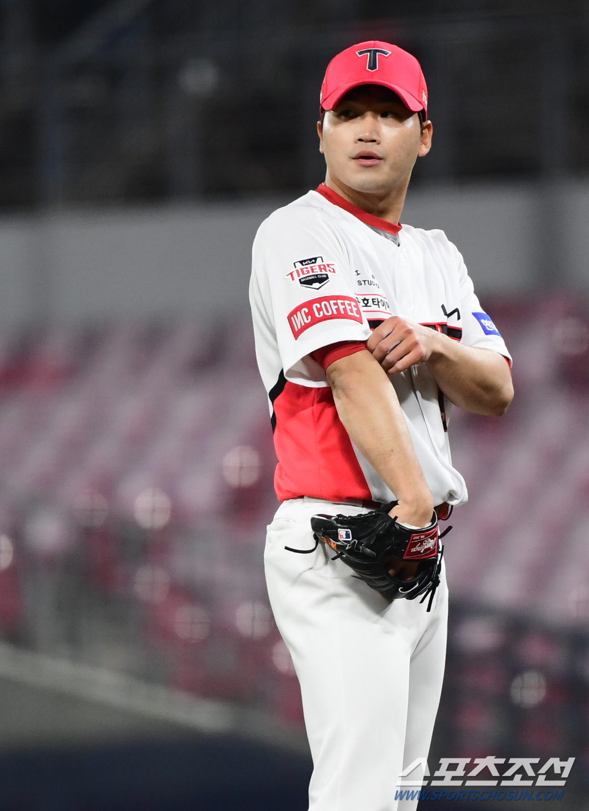 잔칫집의 수베로 감독은 왜 김선빈에게 버럭했을까? [광주현장]